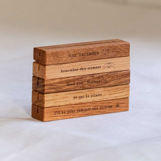 Kartenhalter Eiche mit Personalisierung