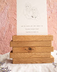 Kartenhalter Eiche personalisierbar mit Gravur Wildeiche