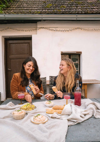 we are Forelsket veganer Liptauer